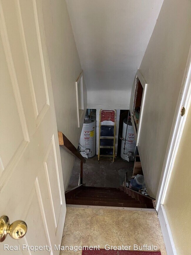 Building Photo - 2 br, 1 bath House - 28 Matthew Lane