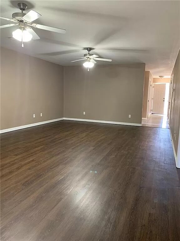 Building Photo - 1333 N Colorado Dr