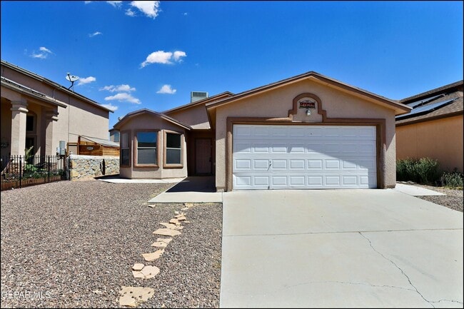 Building Photo - 11613 Ochre Bluff Ln