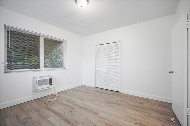 Building Photo - 710 82nd St