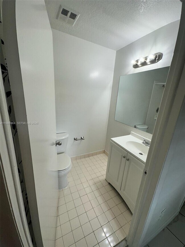 Building Photo - 13993 SW 280th Terrace