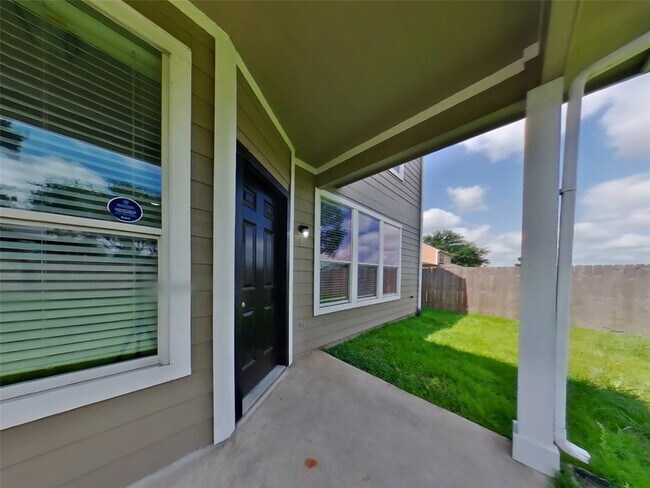 Building Photo - 26106 Ripley Hills Dr