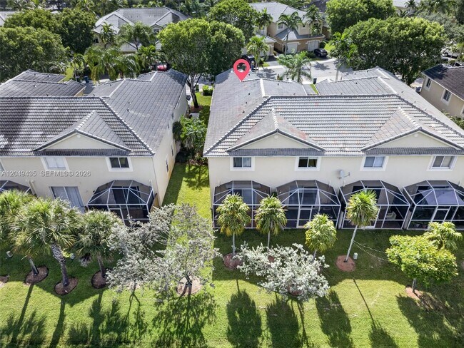 Building Photo - 2475 Cordoba Bend