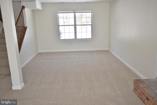 Building Photo - 7707 Klovstad Dr