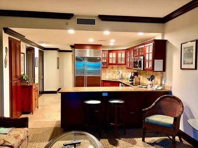 Building Photo - 4-820-820 Kuhio Hwy