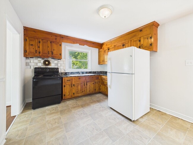 Building Photo - 955 Barlen Dr