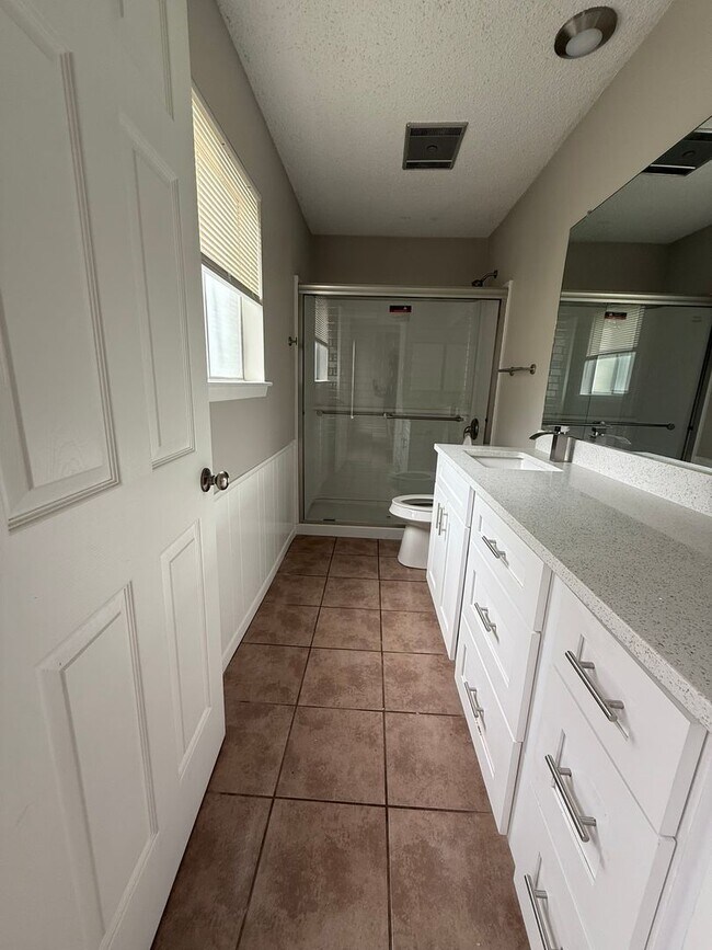 Building Photo - R.Patel Properties2 (12310 Willow Wild Dr)