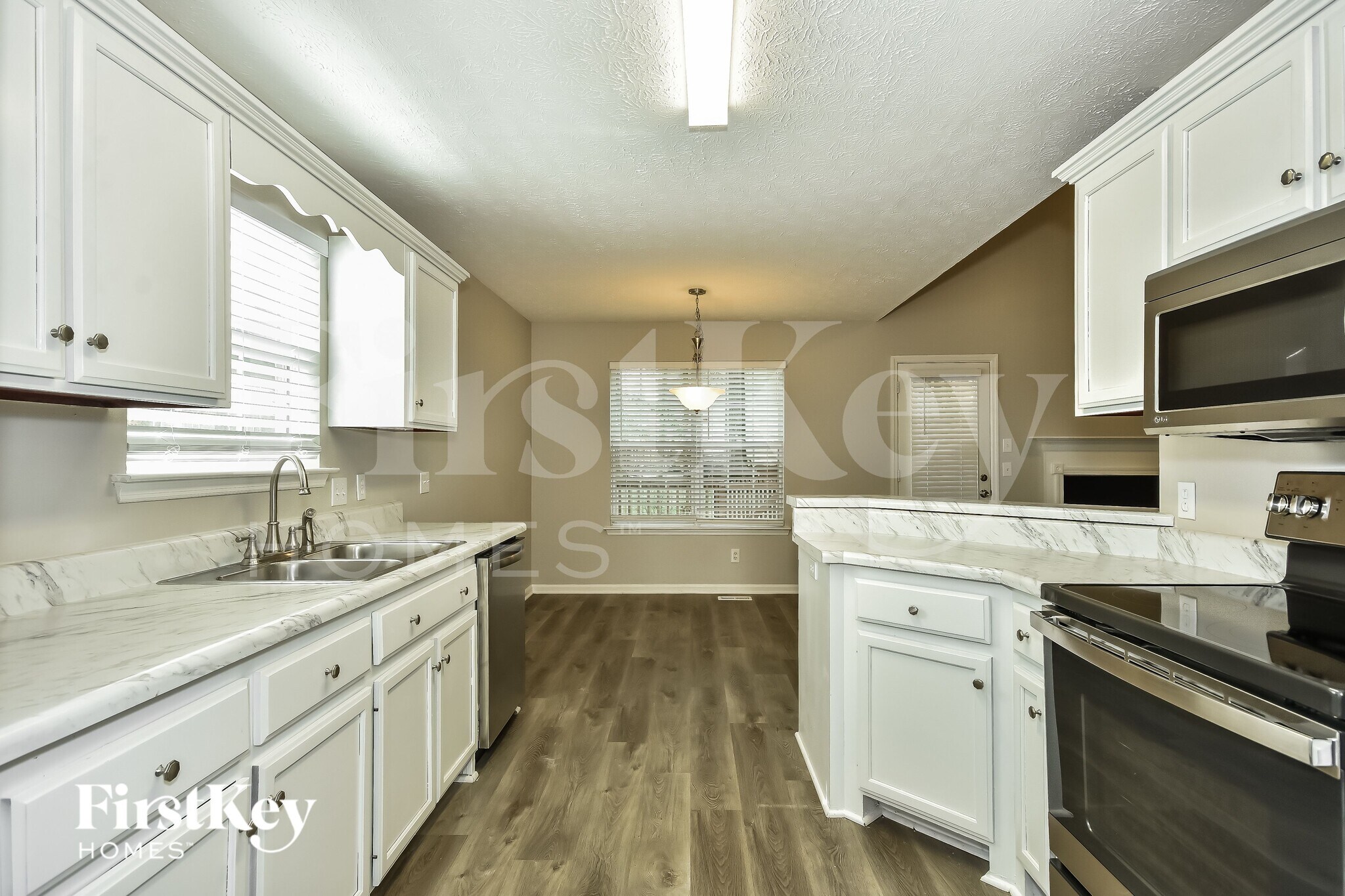 Building Photo - 610 Woodland Hills Dr