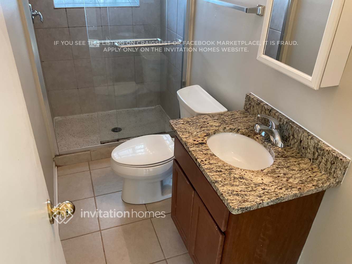 Building Photo - 404 S Crestwood Ln