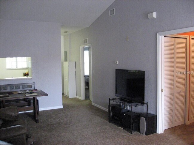 Building Photo - 8342 Bernwood Cove Loop