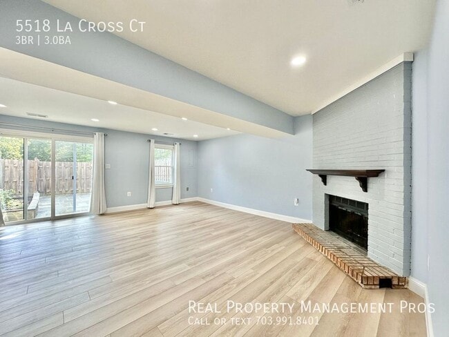 Building Photo - 5518 La Cross Ct