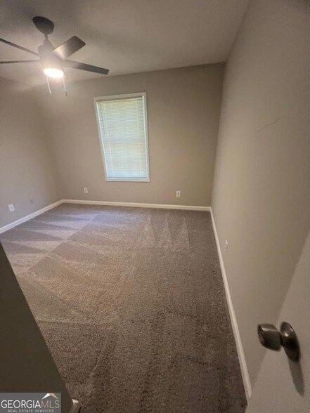 Building Photo - 9442 Cypress Ln