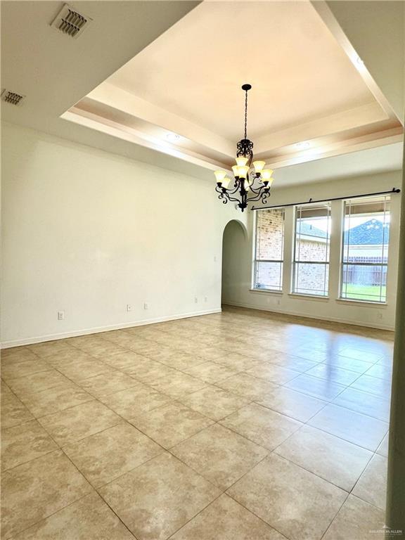 Building Photo - 27TH E St