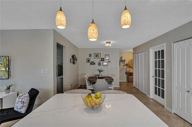 Building Photo - 9231 NW 17th St