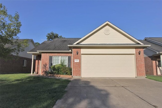 Primary Photo - 406 Price Dr