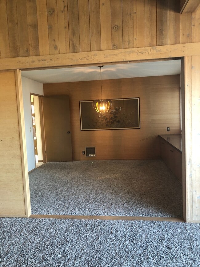 Building Photo - Lovely 3/2 home in the hills of El Cerrito with breathtaking views of the bay!