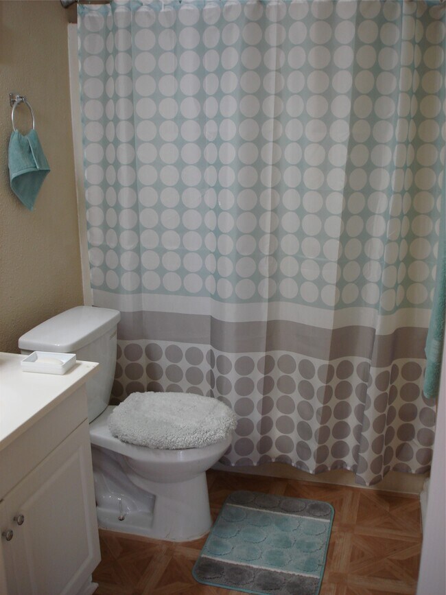 Building Photo - 12955 Woodforest Blvd