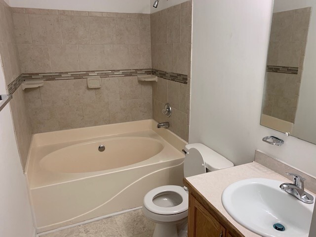 Building Photo - Beautiful 3 Bedroom Belmont Home!