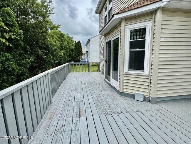 Building Photo - 14 Fisher Dr