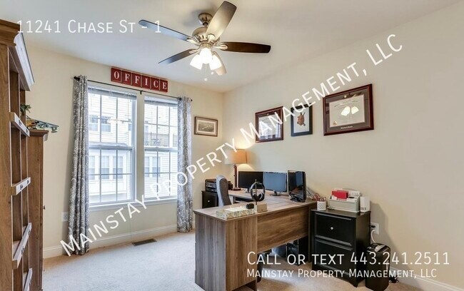 Building Photo - 11241 Chase St