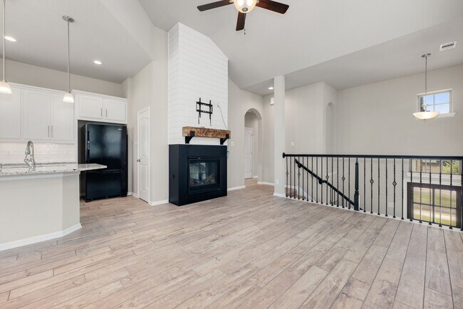 Building Photo - 5206 Pr Ter Ln