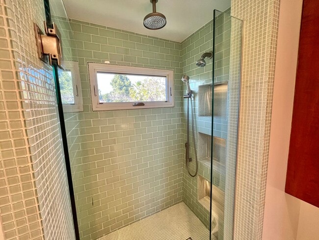 Building Photo - Spacious 3BR Bluff Heights Home | Gated Yard, Garage & Modern Upgrades
