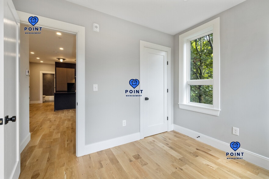 Building Photo - 66 Lubec St