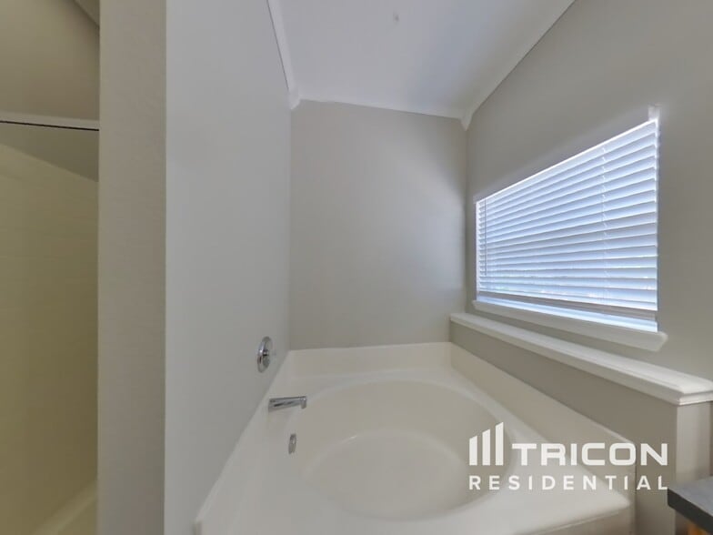 Building Photo - 7756 Beridale Ct