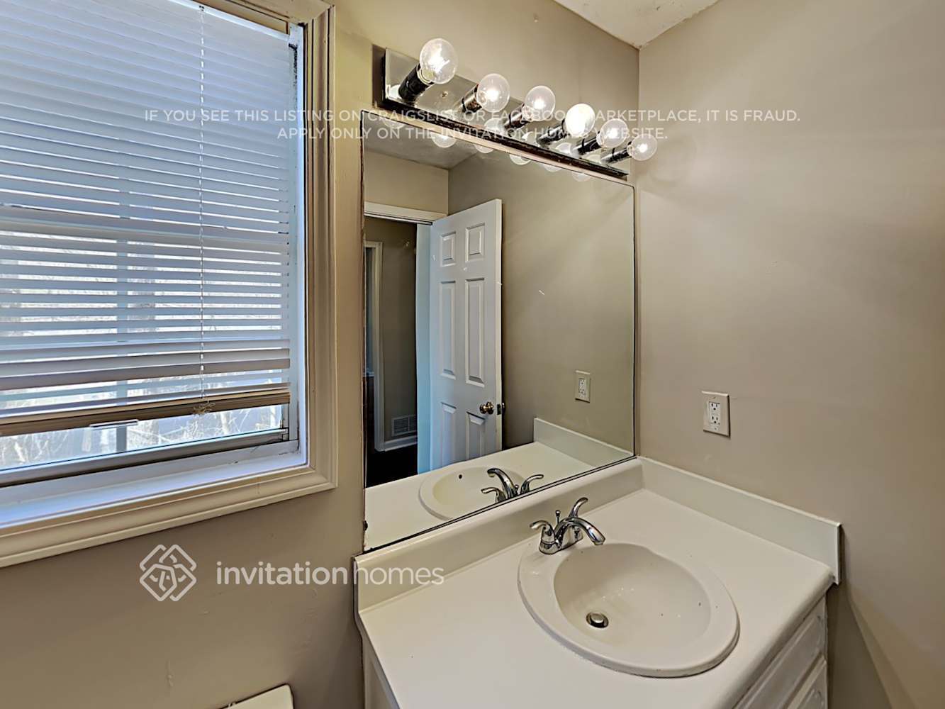 Building Photo - 3281 Greystone Ct