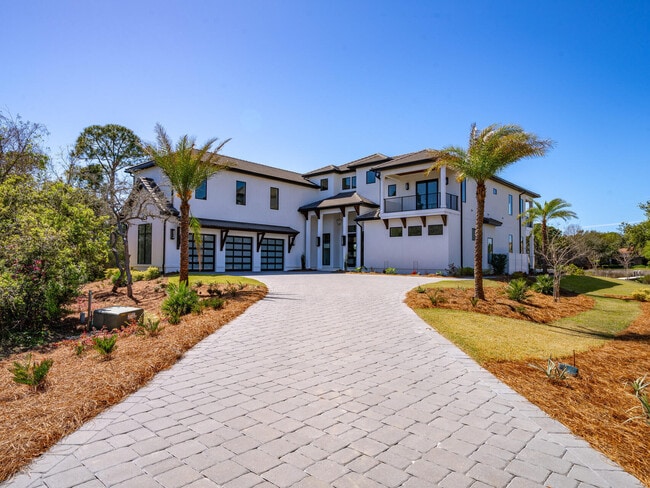 Building Photo - 330 Kelly Plantation Dr