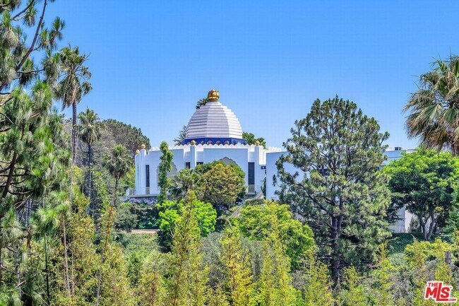 Building Photo - 501 Palisades Dr