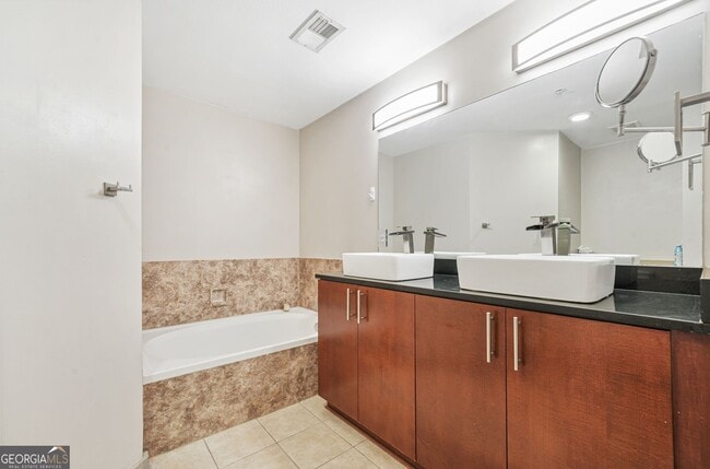 Building Photo - 390 17th St NW