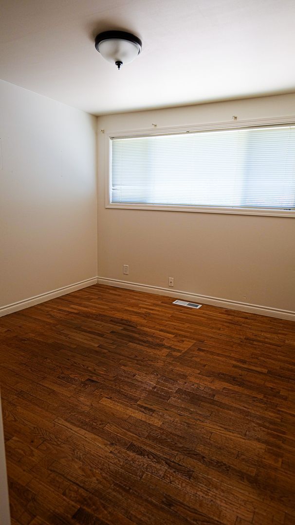 Building Photo - 4Bd/2.5Ba Edmonds House