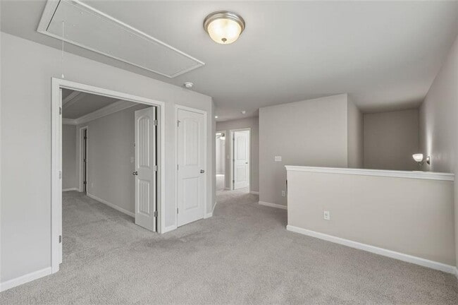 Building Photo - 6496 Crosscreek Ln