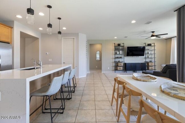 Building Photo - 22849 E Marsh Rd