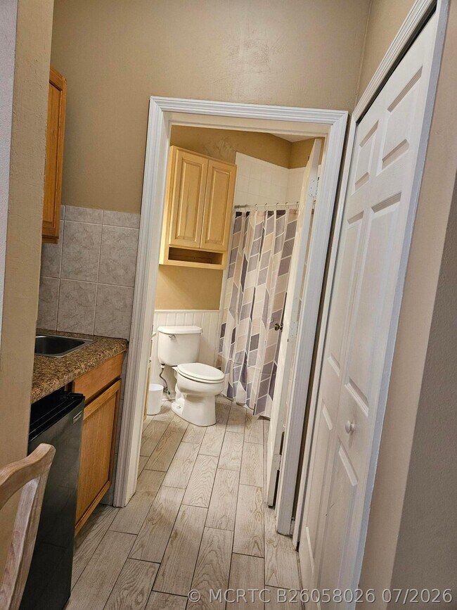 Building Photo - 9931 Perfect Dr