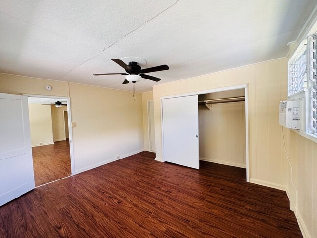 Building Photo - 919 Kaipi'i St