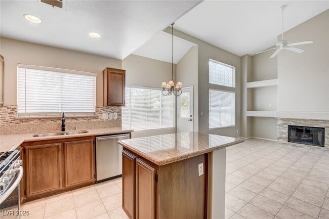 Building Photo - 9037 Trumpet Ct