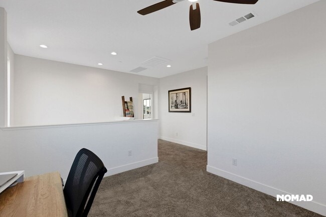 Building Photo - Dive into a Stunning Home in Roseville with Heated Pool - Available Jan 2026!