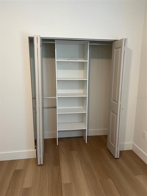 Building Photo - 1503 E North St