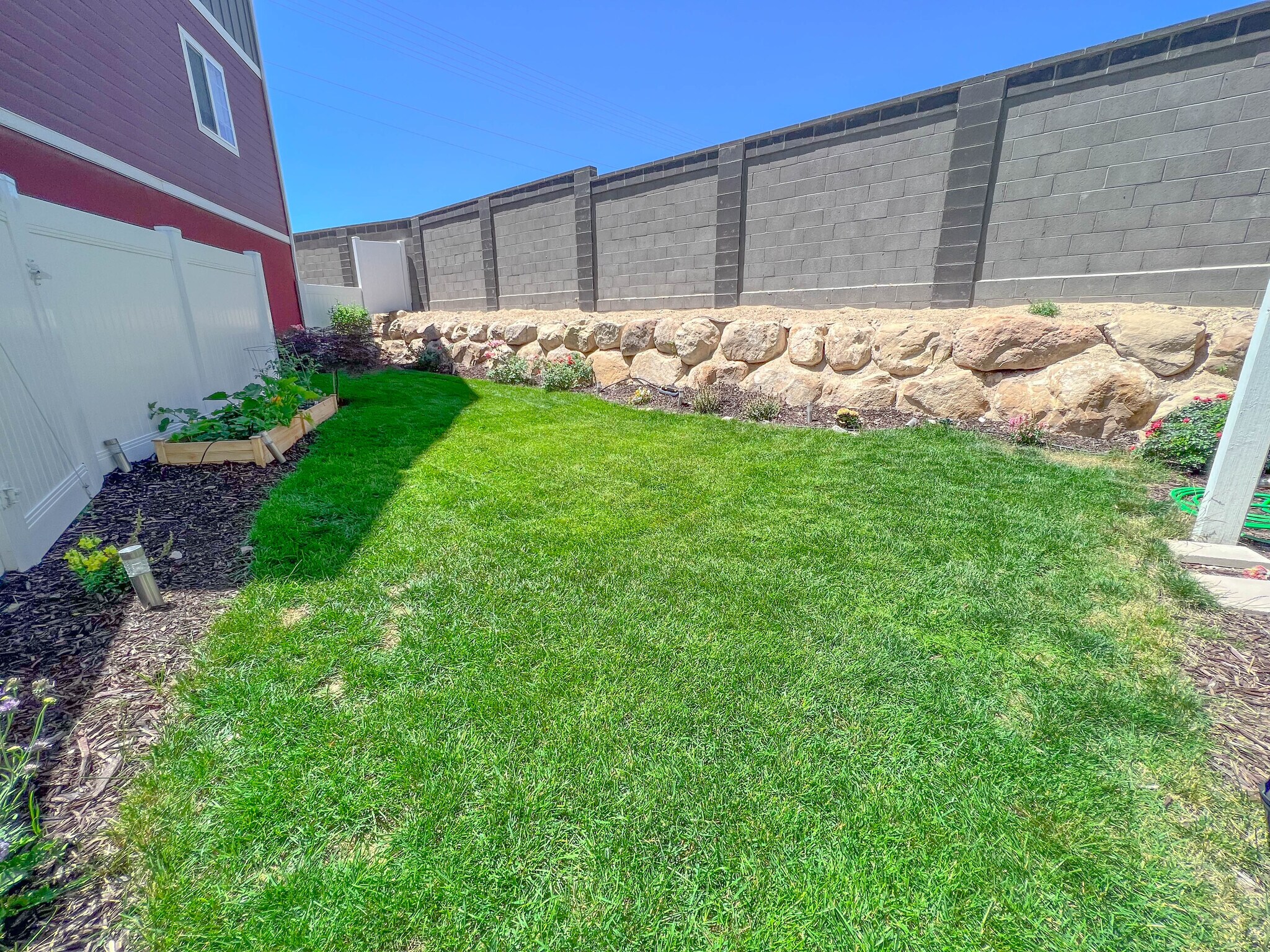 Building Photo - 4279 W Bromwell Ct