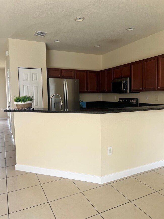 Building Photo - 16330 SW 71st Terrace
