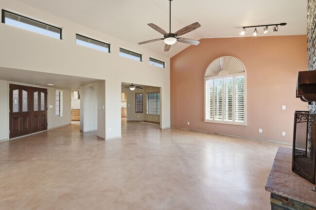 Building Photo - Pending/ Rented - Refined Desert Living in the Catalina Foothills