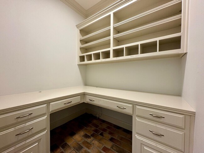 Office - 40489 1513