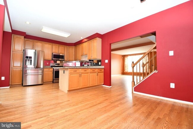 Building Photo - 6216 Roudsby Ln