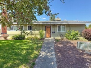 Building Photo - *COMING SOON* Beautiful South Hill Home