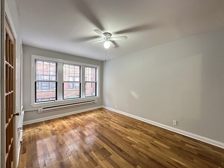 Building Photo - 4329 N Wolcott