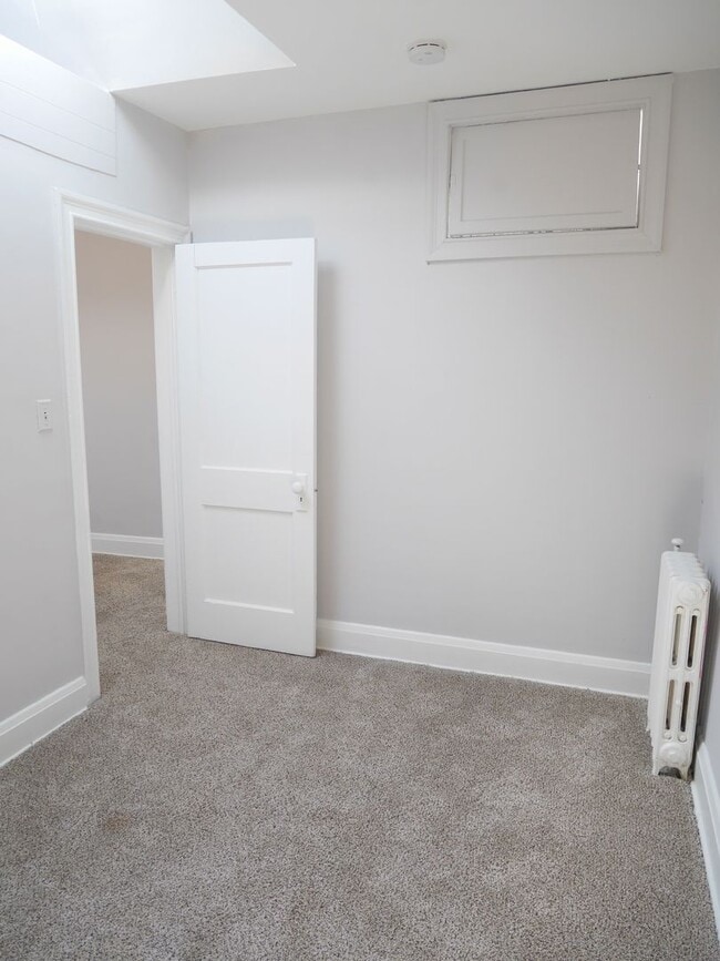 Building Photo - Charming Home in the Heart of Baltimore!
