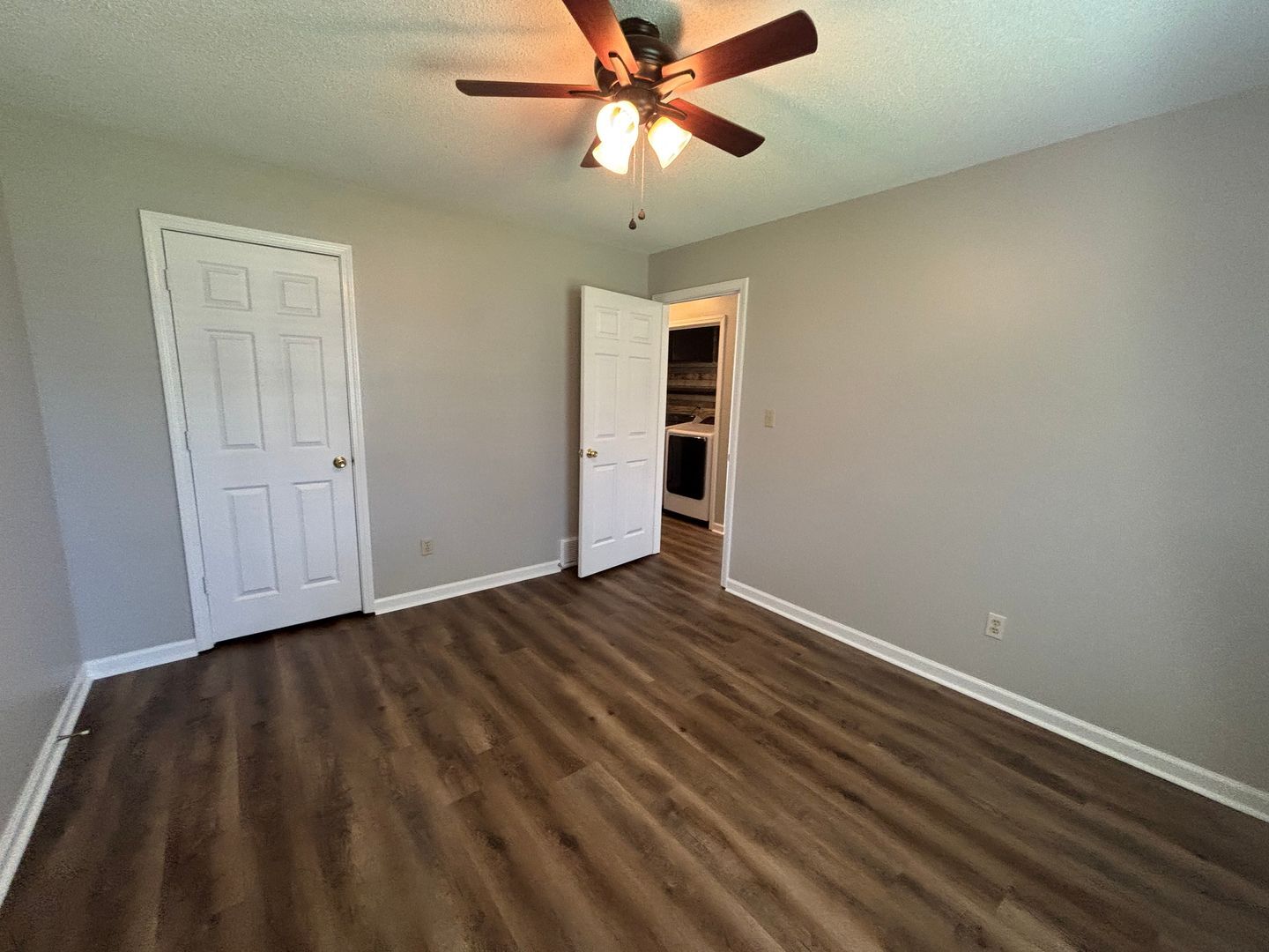 Building Photo - 3015 Milkyway Dr
