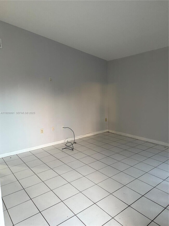 Building Photo - 15355 SW 76th Terrace